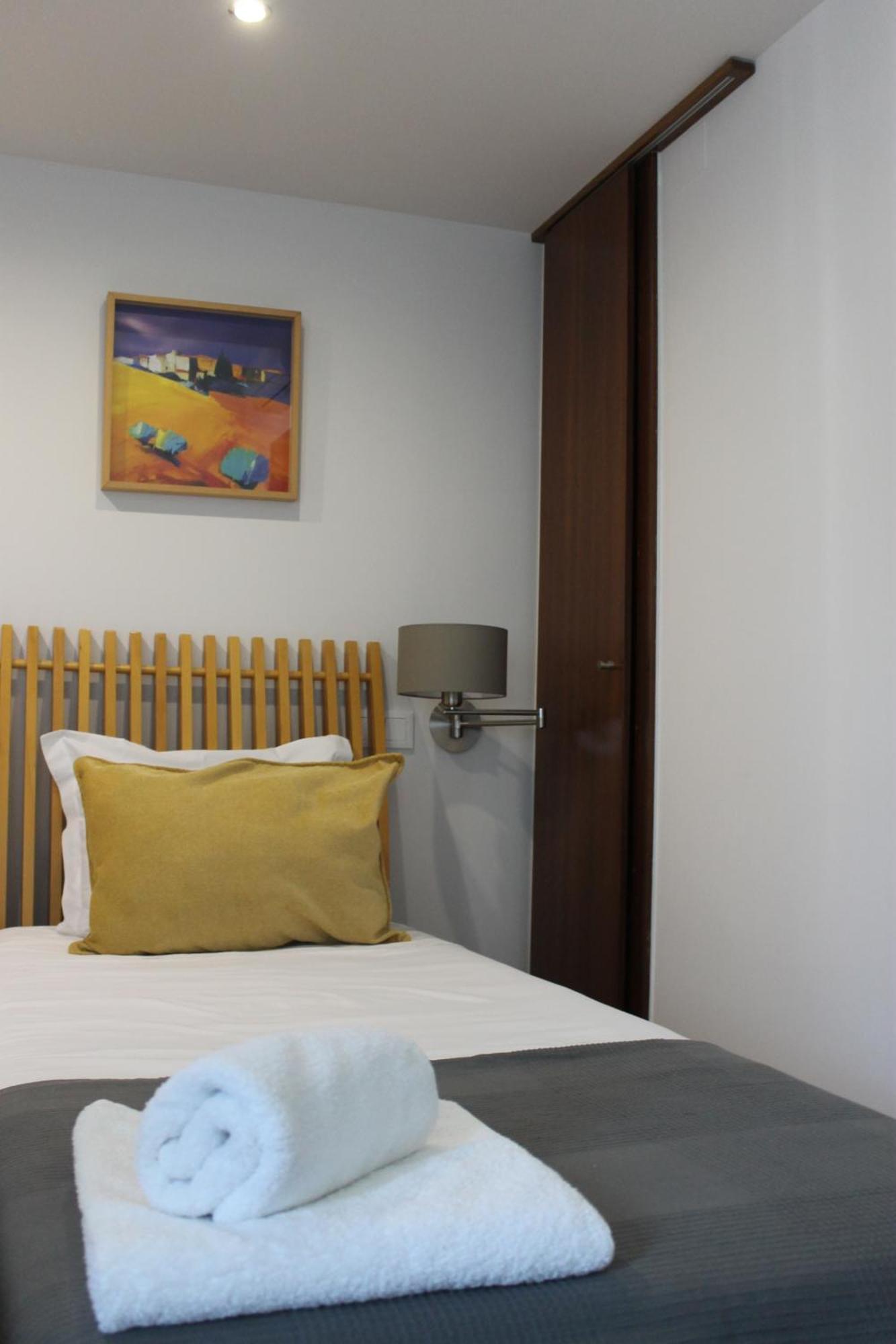 Hotel Paulo VI Rio Maior Exteriör bild