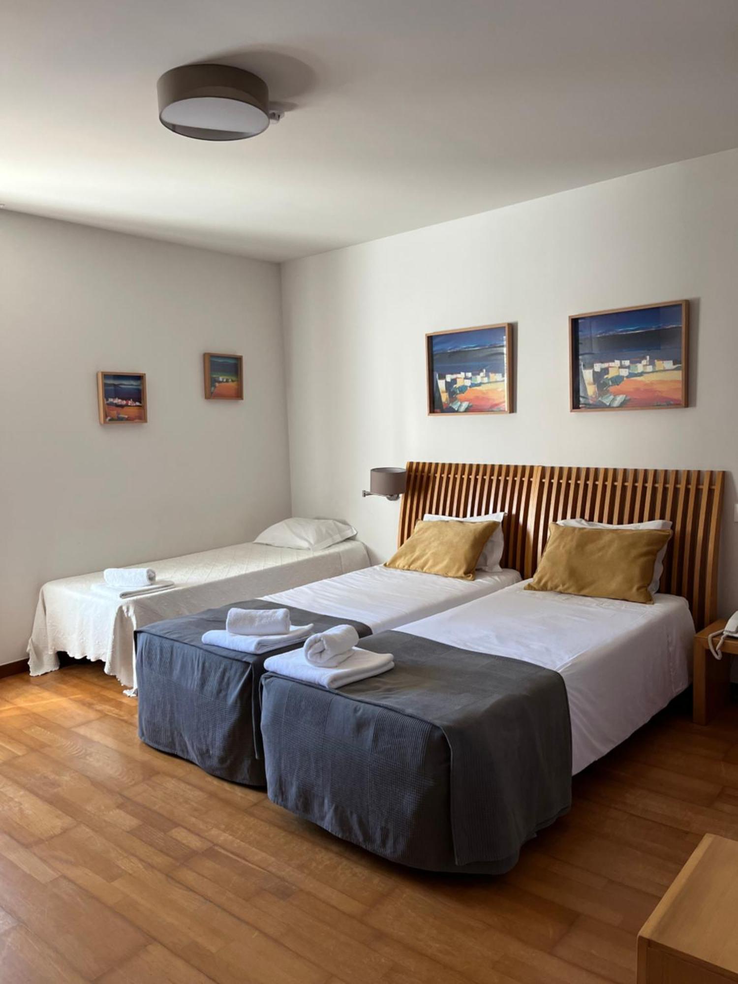 Hotel Paulo VI Rio Maior Exteriör bild